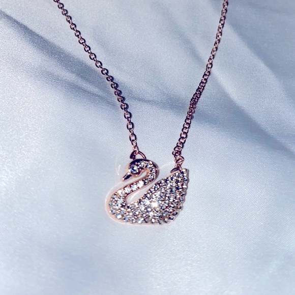 Swarovski Jewelry - Beautiful Gold Iconic Silver Swan Pendant